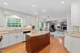 6489 Club Ln, West Chester, OH 45069 - Photo 13