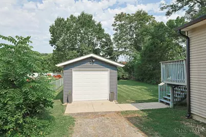 739 Pasadena Avenue, Milford, OH 45150 - Photo 31