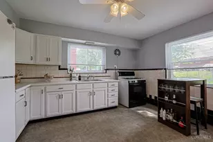 1132 Betty Ln, Delhi Township, OH 45238 - Photo 9