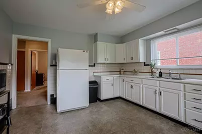 1132 Betty Lane, Delhi Township, OH 45238 - Photo 11