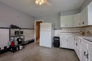 1132 Betty Ln, Delhi Township, OH 45238 - Photo 11