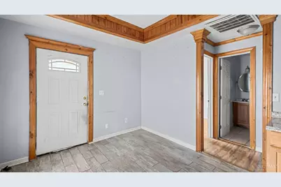 6264 Simpson Avenue, Cincinnati, OH 45224 - Photo 3