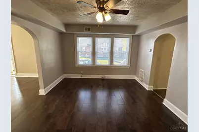 1802 Lawn Avenue, Cincinnati, OH 45237 - Photo 5