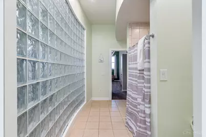 55 E Clifton Avenue #2, Cincinnati, OH 45202 - Photo 5