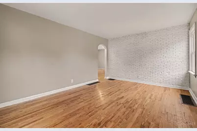 4750 Prosperity Place, Cincinnati, OH 45238 - Photo 3