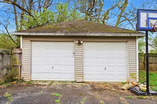 24 W Beechwood Ave, Dayton, OH 45405 - Photo 31