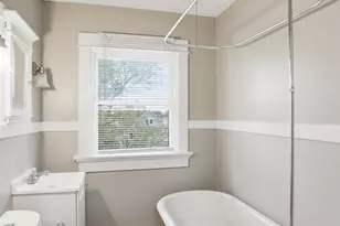24 W Beechwood Ave, Dayton, OH 45405 - Photo 19