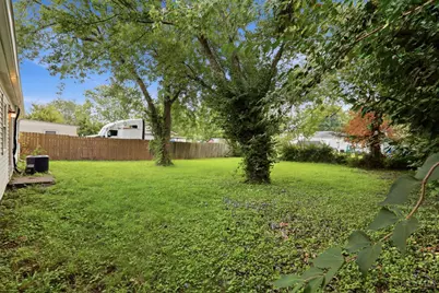 3283 Ainsworth Drive, Green Township, OH 45251 - Photo 5