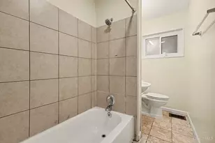 8633 Daly Rd, Springfield Township, OH 45231 - Photo 13