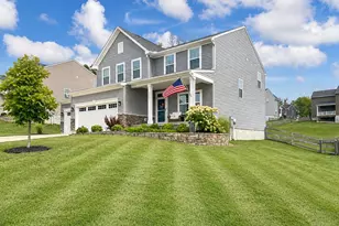 1360 Autumn Ridge Dr, Lebanon, OH 45036 - Photo 3