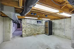 1126 Fuller St, Cincinnati, OH 45202 - Photo 45