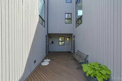 1022 Hatch Street, Cincinnati, OH 45202 - Photo 3