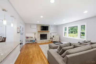 9040 Foxhunter Lane, Symmes Township, OH 45242 - Photo 5
