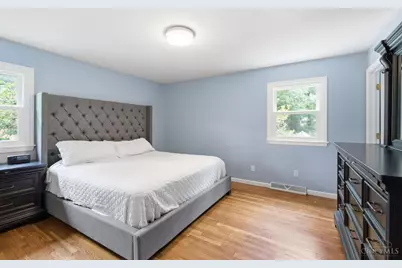 9040 Foxhunter Lane, Symmes Township, OH 45242 - Photo 13
