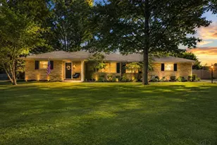 8575 Kentland Ct, Amberley, OH 45236 - Photo 1