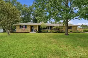 8575 Kentland Ct, Amberley, OH 45236 - Photo 3