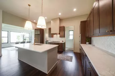 1232 Normandy Rue, Clear Creek Township, OH 45458 - Photo 9