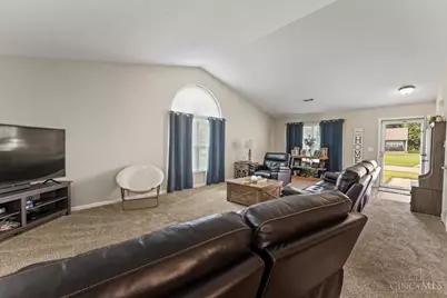 2045 Sunset View Lane, Amelia, OH 45102 - Photo 9