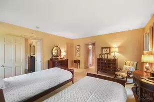 155 Magnolia Ave, Glendale, OH 45246 - Photo 27