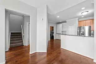 7151 Liberty Grand Dr, Liberty Township, OH 45069 - Photo 9