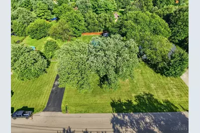 8762 Monticello Dr, West Chester, OH 45069 - Photo 3