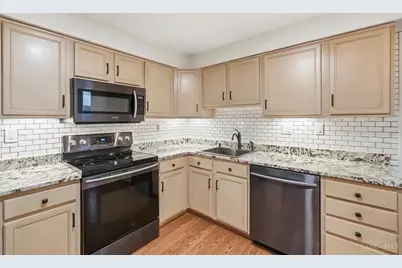8733 Washington Colony Drive, Washington Twp, OH 45458 - Photo 13