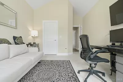 6478 Holly Lane, Fairfield Township, OH 45011 - Photo 5