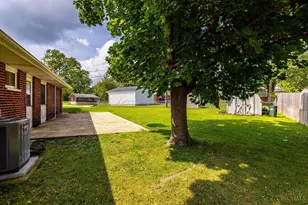 272 Foothill Dr, Brookville, OH 45309 - Photo 5