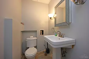 6337 Kincaid Rd, Cincinnati, OH 45213 - Photo 39