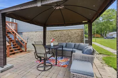 5855 Winchester Drive, Miami Township, OH 45150 - Photo 9