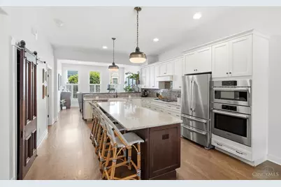 221 W Fifteenth Street, Cincinnati, OH 45202 - Photo 7