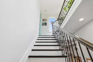 221 W 15th St, Cincinnati, OH 45202 - Photo 33
