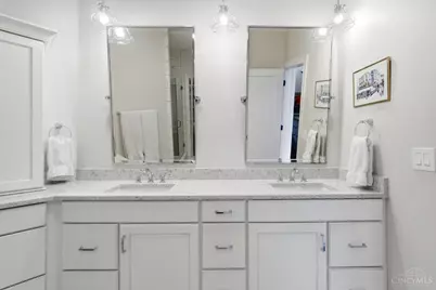221 W Fifteenth Street, Cincinnati, OH 45202 - Photo 23