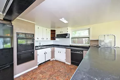 232 Grandin Road, Hamilton Township, OH 45039 - Photo 17