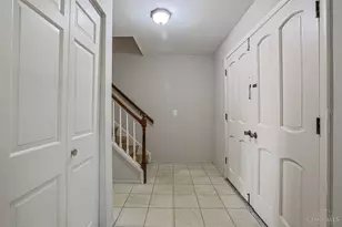 11180 Lincolnshire Dr, Forest Park, OH 45240 - Photo 9