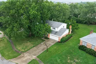 11180 Lincolnshire Dr, Forest Park, OH 45240 - Photo 61