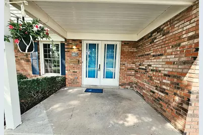 11180 Lincolnshire Drive, Forest Park, OH 45240 - Photo 3