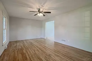 11180 Lincolnshire Dr, Forest Park, OH 45240 - Photo 11