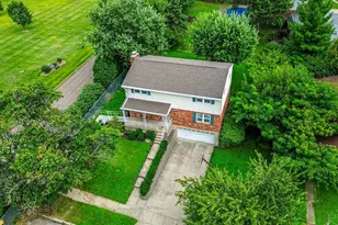 818 Heavenly Ln, Delhi Township, OH 45238 - Photo 35
