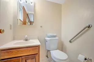 818 Heavenly Ln, Delhi Township, OH 45238 - Photo 15