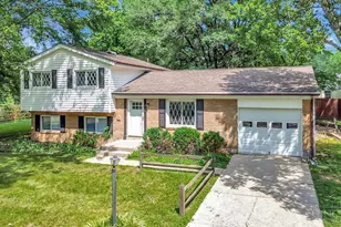 212 Vista Dr, Hamilton, OH 45011 - Photo 1