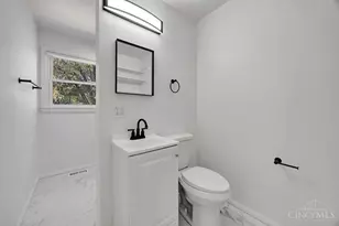 212 Vista Dr, Hamilton, OH 45011 - Photo 13