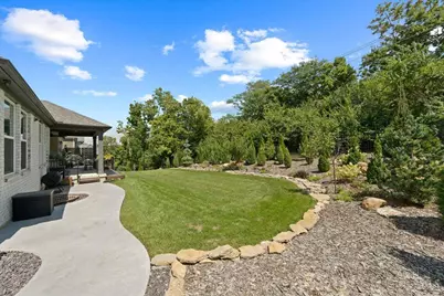 8858 Old Farm Drive, West Chester, OH 45069 - Photo 5