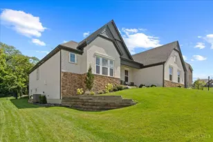 8858 Old Farm Dr, West Chester, OH 45069 - Photo 3