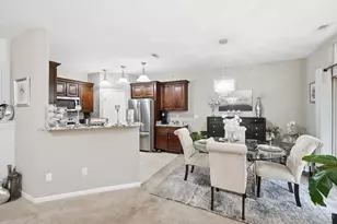 7464 Bridge Point Dr, Green Township, OH 45248 - Photo 11