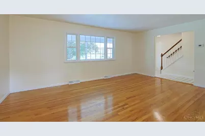 6993 E Galbraith Road, Madeira, OH 45243 - Photo 7