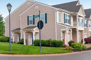 954 Crossing Pointe, Springfield Township, OH 45231 - Photo 3