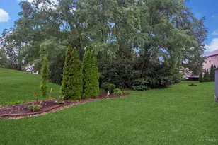 320 Huntington Dr, Hamilton Township, OH 45039 - Photo 25