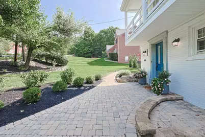 4006 Miami Rd, Mariemont, OH 45227 - Photo 3