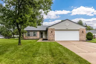 950 Redfox Ct, Monroe, OH 45050 - Photo 1